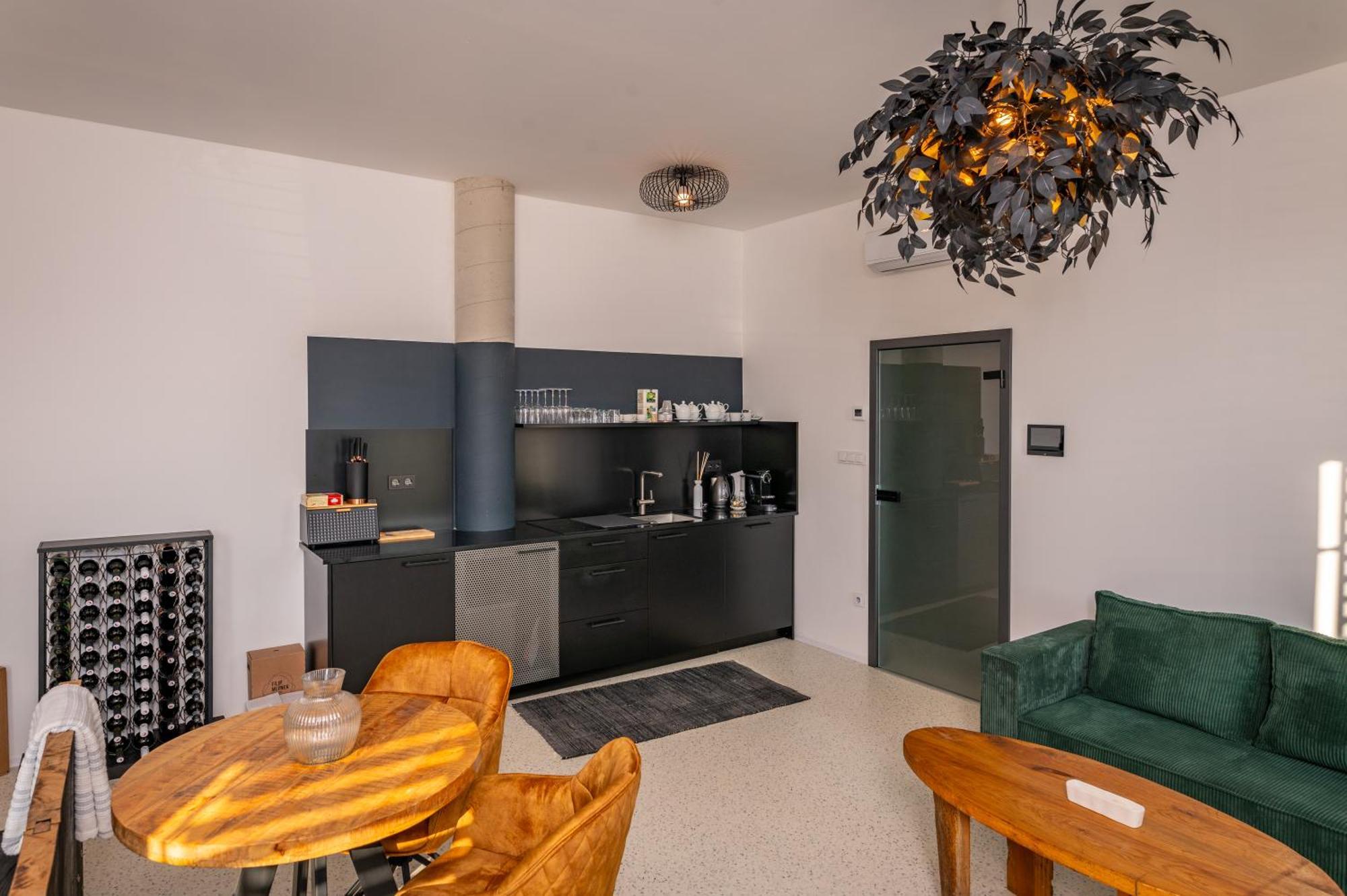 Korek Mikulov Apartman エクステリア 写真